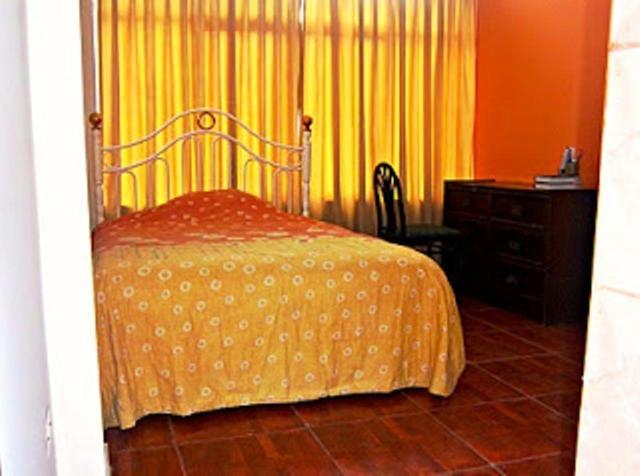 La Hacienda Peruana Hostel Лима Стая снимка